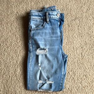 American Eagle Ripped High Rise Jeggings (Size 6)
